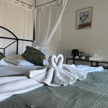 Bed & Breakfast Made